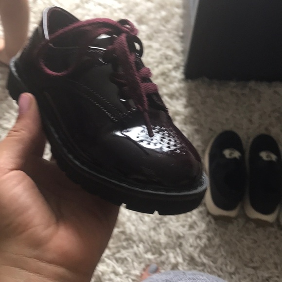 Shoes - Picture 3 of 5